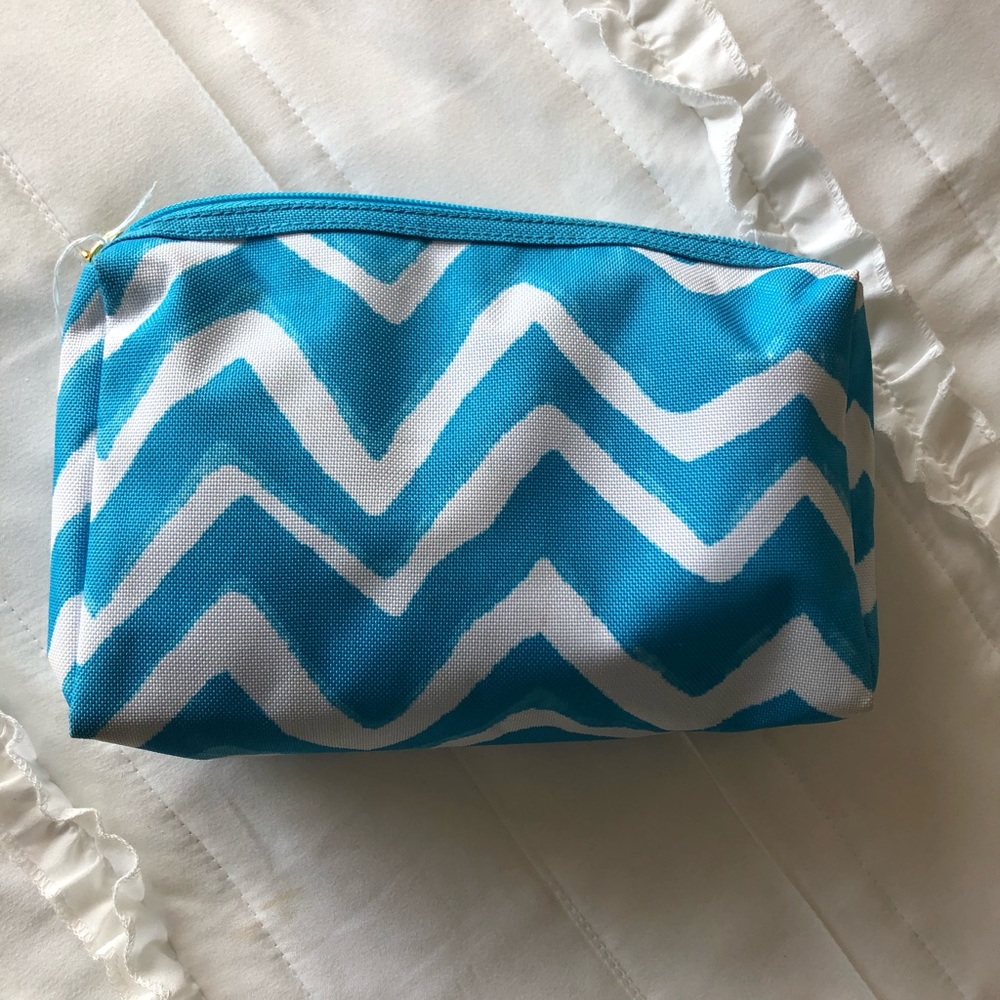Estée Lauder Makeup Bag